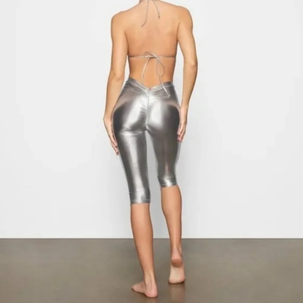 NWT SKIMS Metallic Swim V Waist Pant Size XXS Nickel